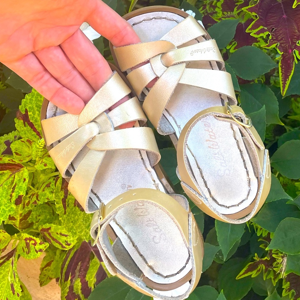 Toddler salt water dress sandals gold